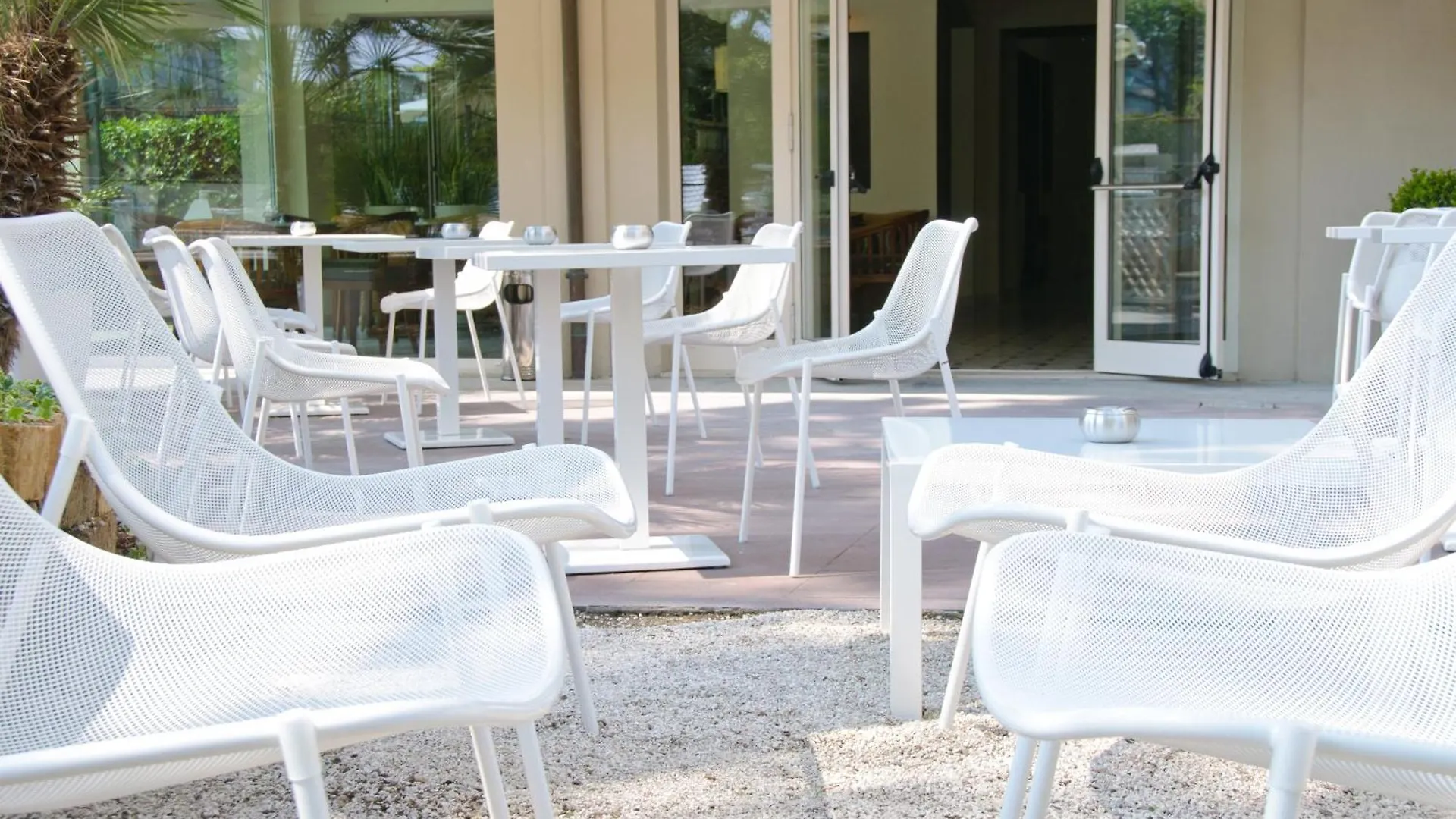 Hotel Trionfal - Fronte Mare - Vicinissimi Al Centro Milano Marittima