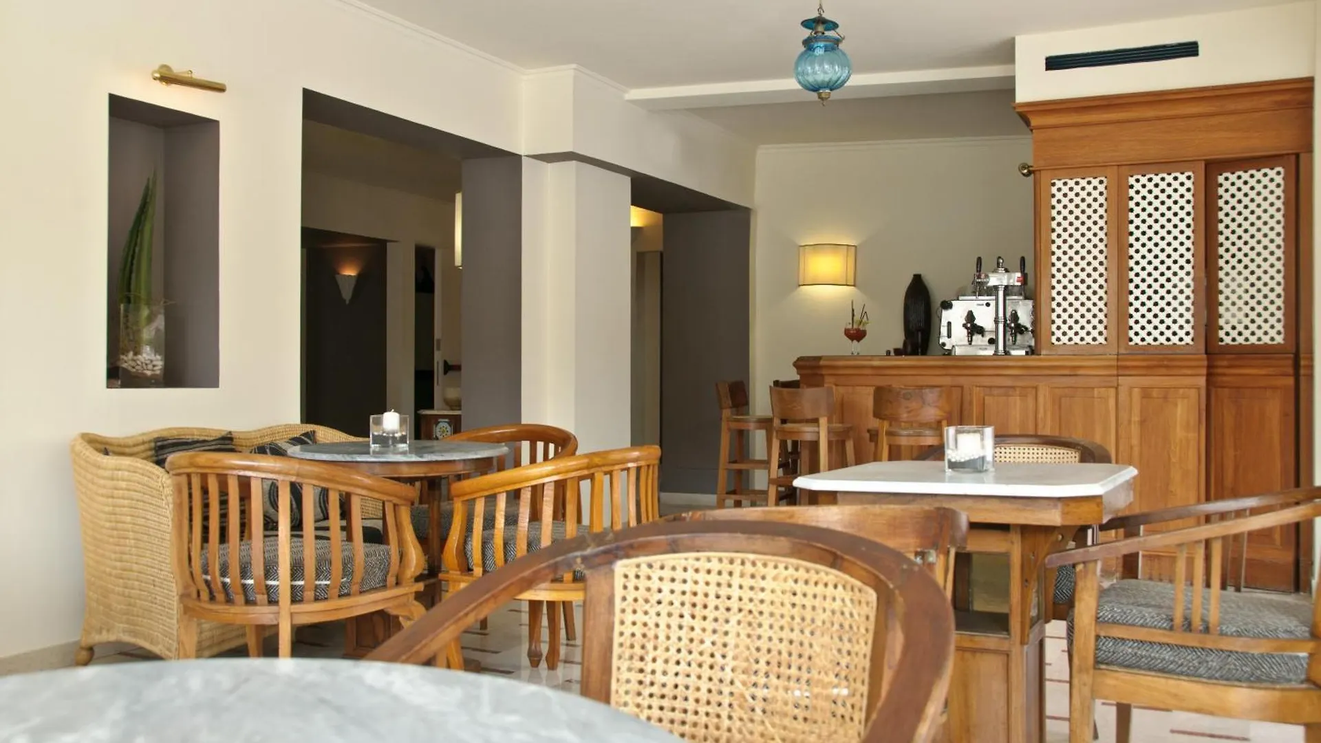 Hotel Trionfal - Fronte Mare - Vicinissimi Al Centro Milano Marittima 3*,  Italy