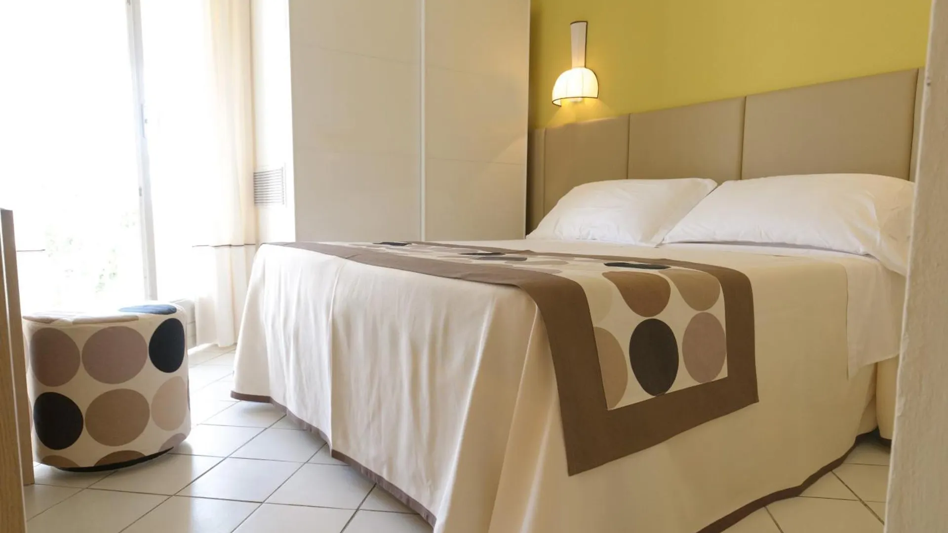 Hotel Trionfal - Fronte Mare - Vicinissimi Al Centro Milano Marittima