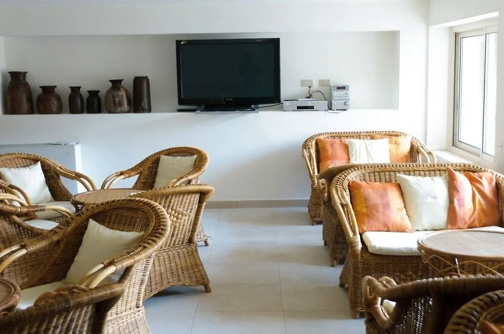 ***  Hotel Trionfal - Fronte Mare - Vicinissimi Al Centro Milano Marittima Italy
