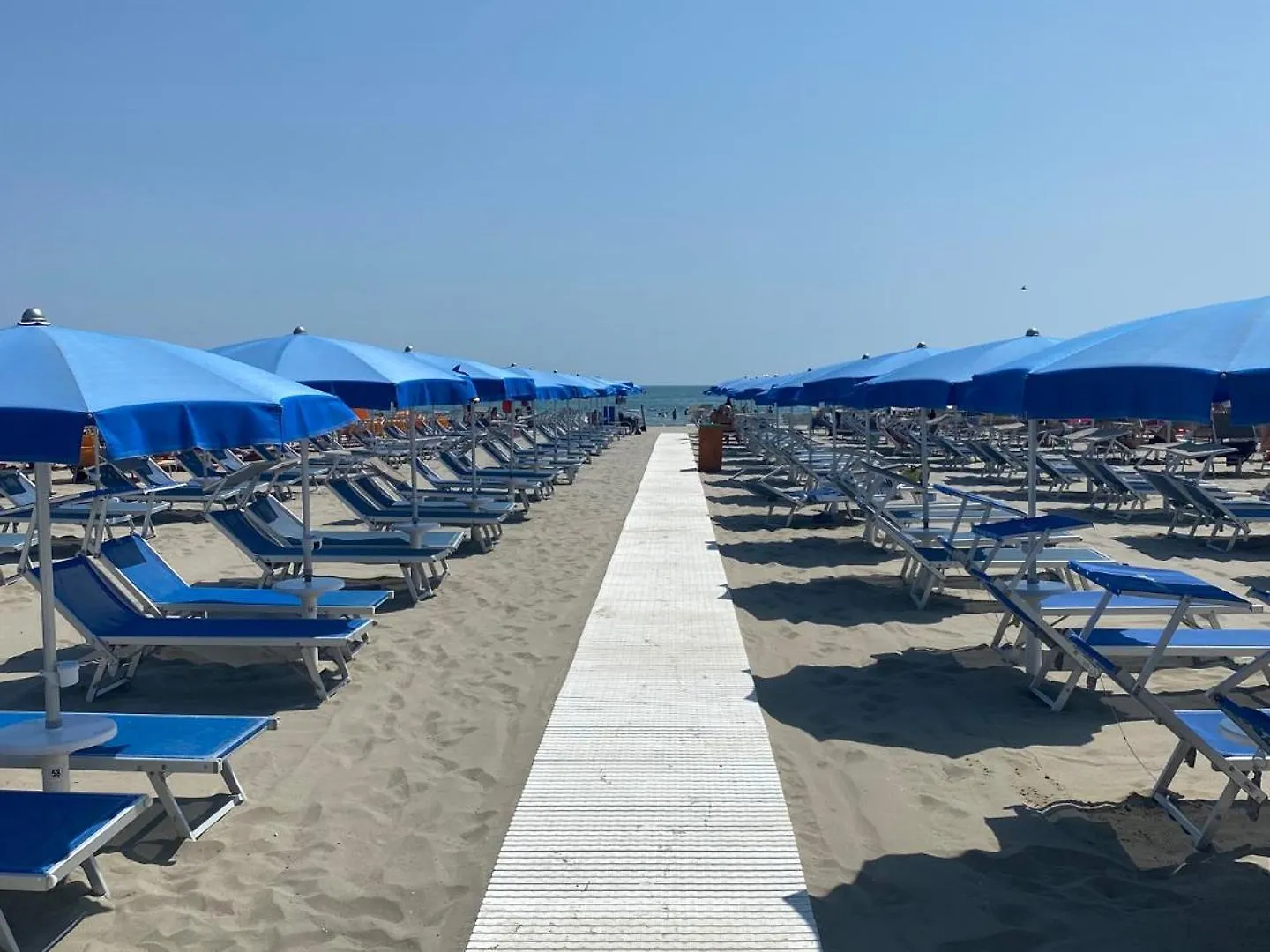 מילאנו מריטימה Hotel Trionfal - Fronte Mare - Vicinissimi Al Centro