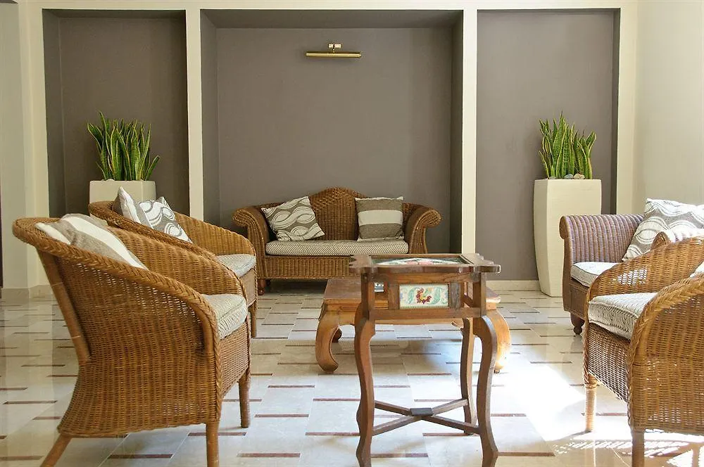 מילאנו מריטימה Hotel Trionfal - Fronte Mare - Vicinissimi Al Centro