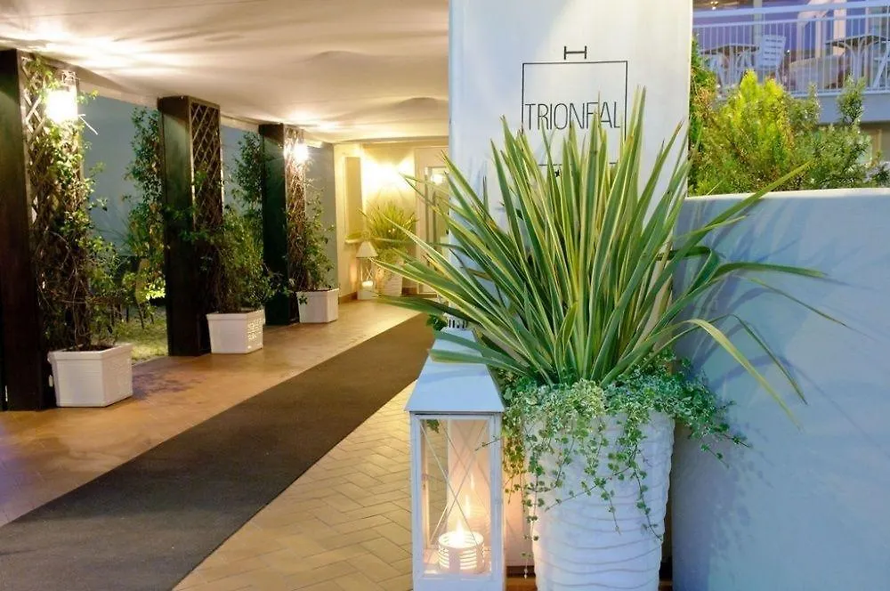 מילאנו מריטימה Hotel Trionfal - Fronte Mare - Vicinissimi Al Centro איטליה